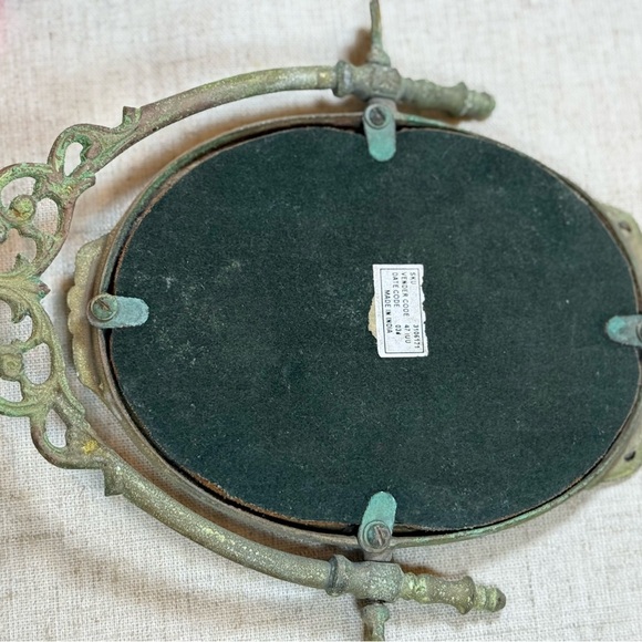 Vintage Dresser Mirror Oval Swivel Weathered Green Distressed - Picture 7 of 8